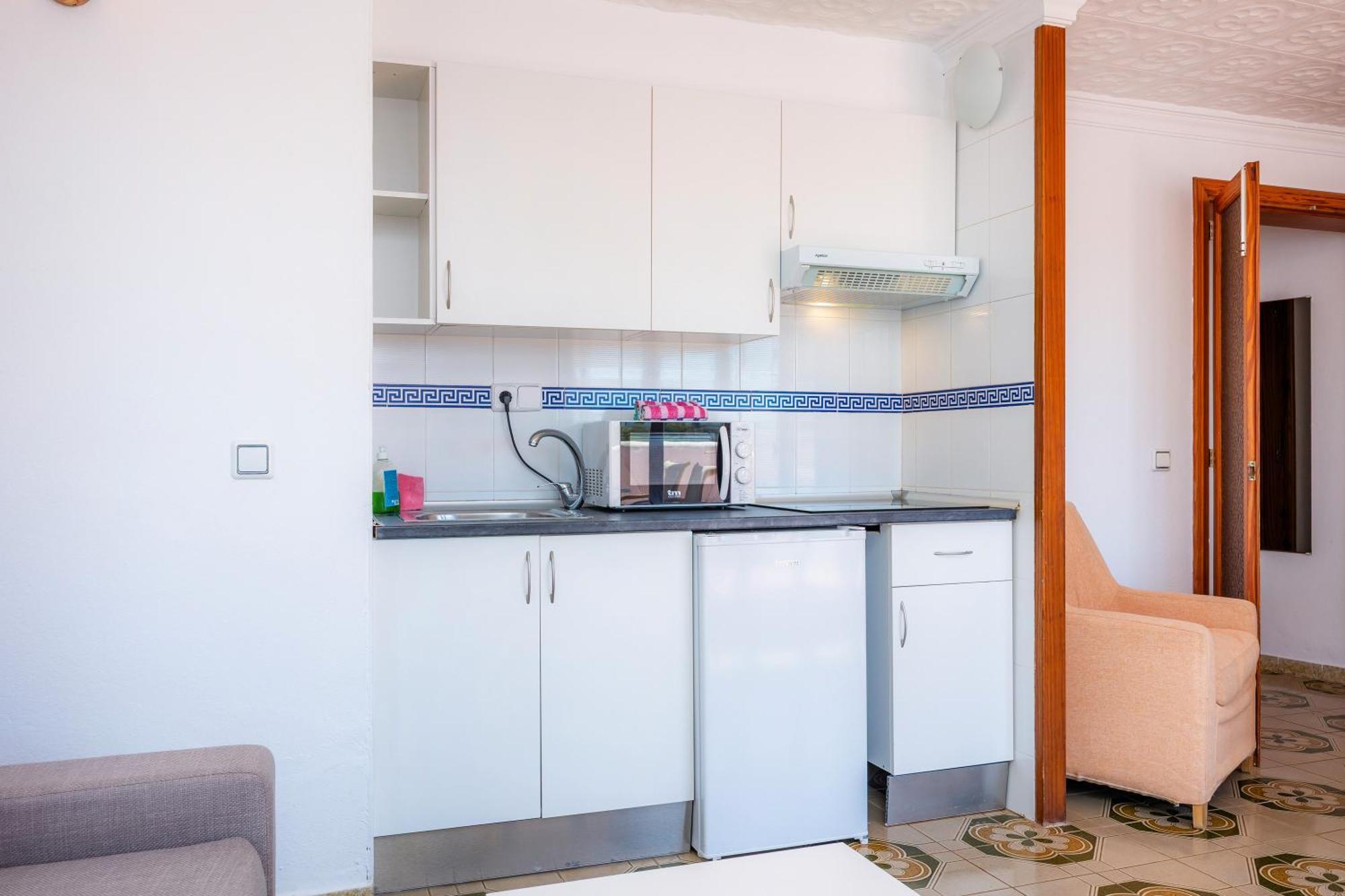 Felipe 1-6 Apartment *